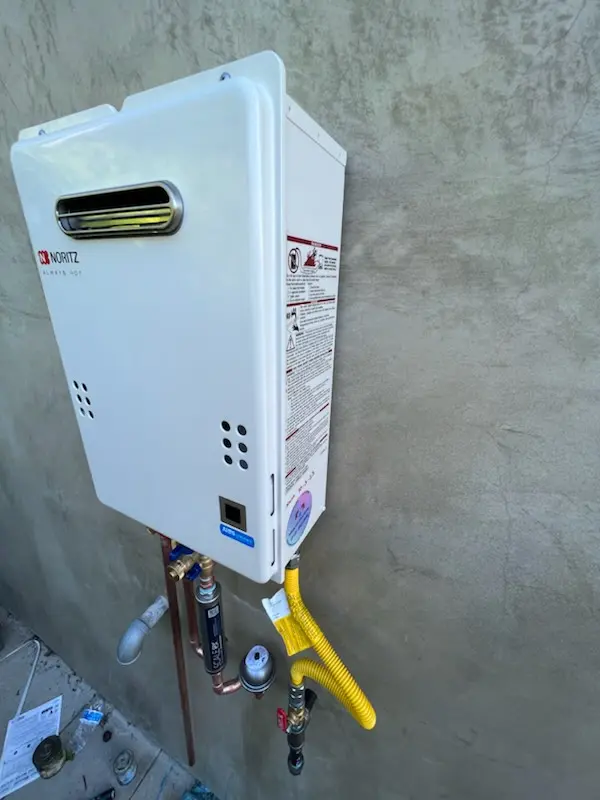 Tankless water heater installation for Downtown Chamblee homes